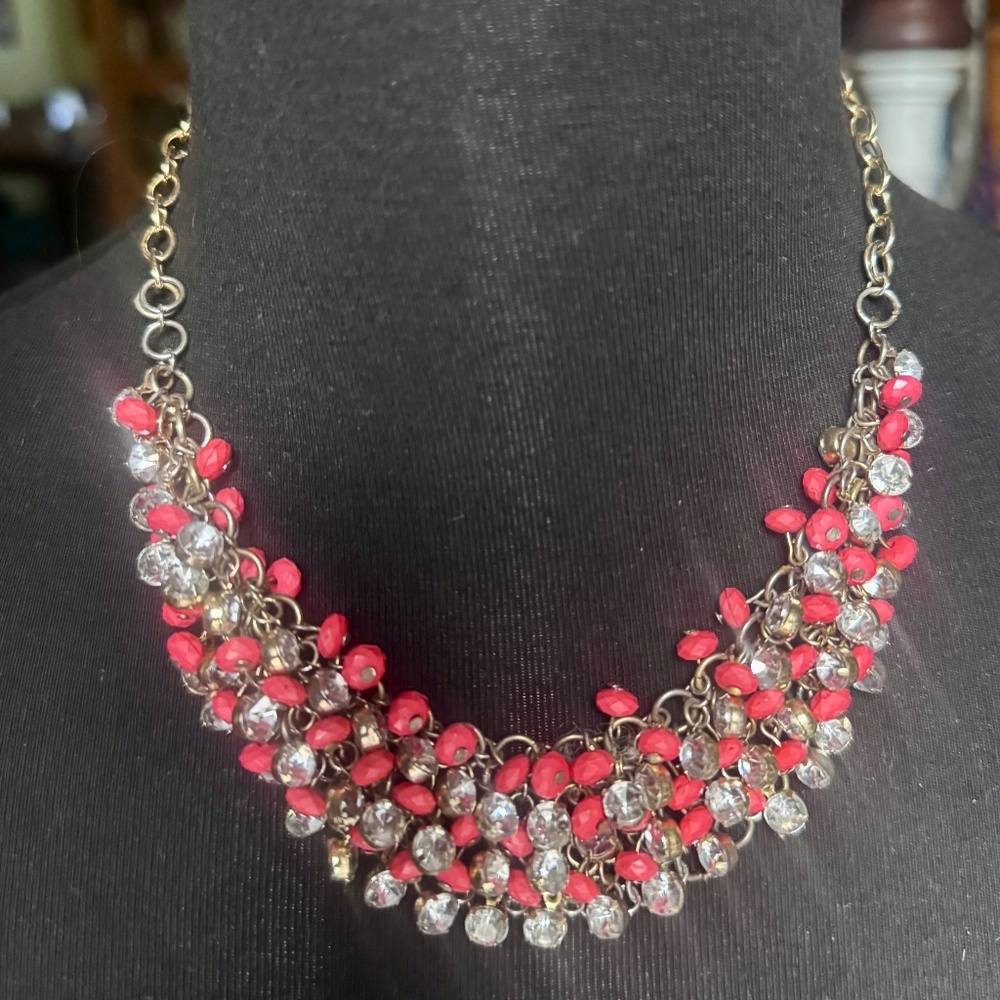 Elegant Gold and Red Beaded Necklace